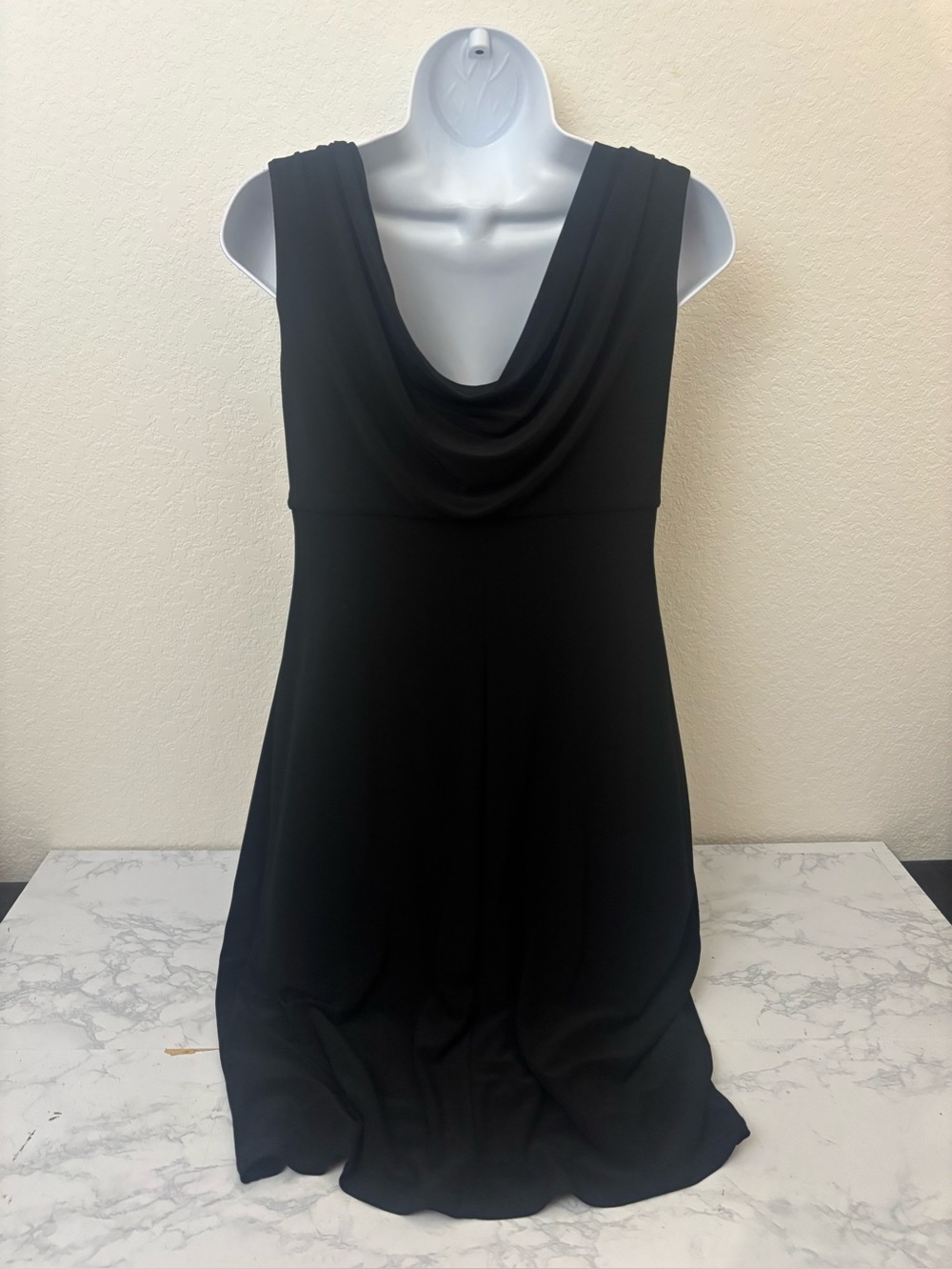 Evan Picone Dress Sz 6 Black Sheath Dress Front Knot Stretch Sleeveless Lined - Picture 4 of 6